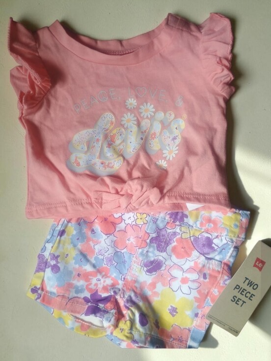 Levi's Other - Levis Baby Girls 2-Piece Set Peach Graphic Tie Front Shirt Floral Shorts 3M NEW
